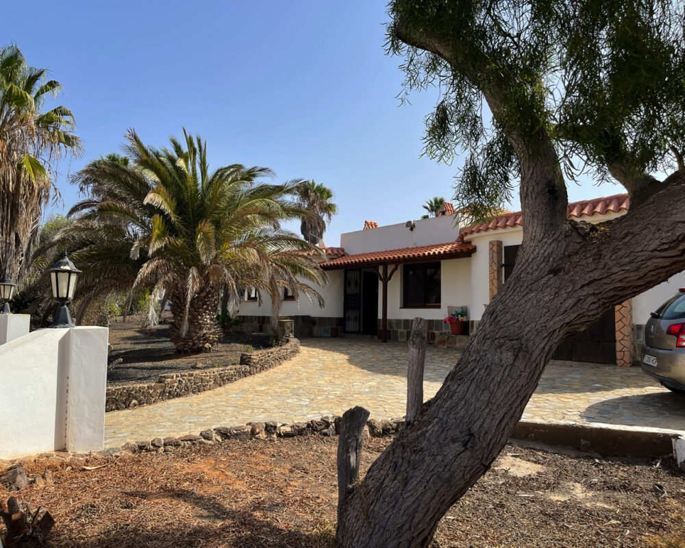 Villa Parque Holandes Fuerteventura for sale 2 684 44