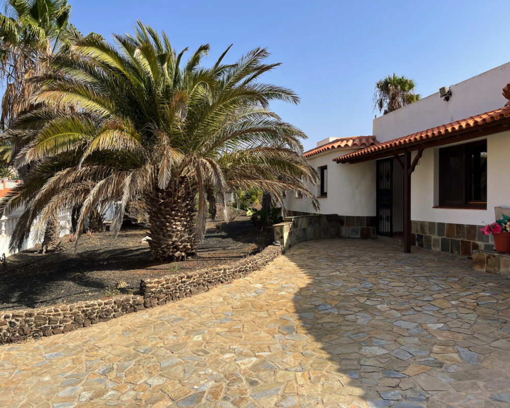 Villa Parque Holandes Fuerteventura for sale 2 684 46