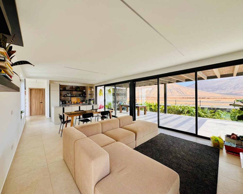 Villa la oliva Fuerteventura for sale 784 54