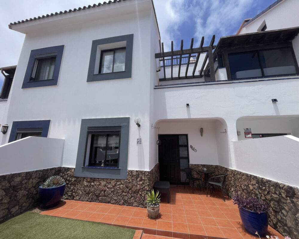 Townhouse Marina Village Corralejo Fuerteventura for Sale 795 25